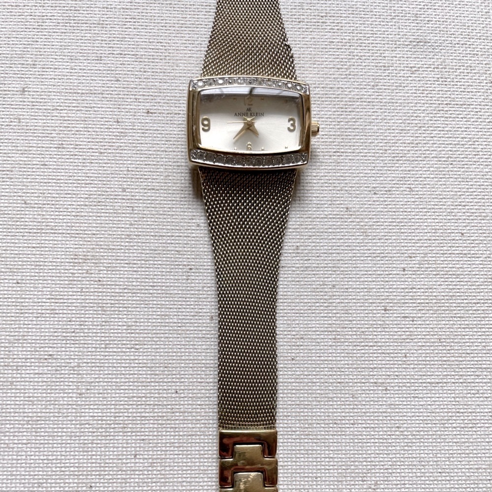 ANNA KLEIN hold watch check crystals stainless steel